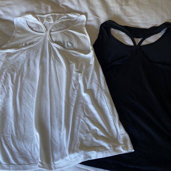 Two champion DuoDry Tank Tops - Picture 6 of 8